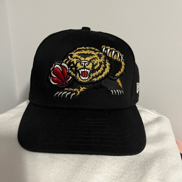 New Era Vancouver Grizzlies SnapBack - Picture 1 of 3